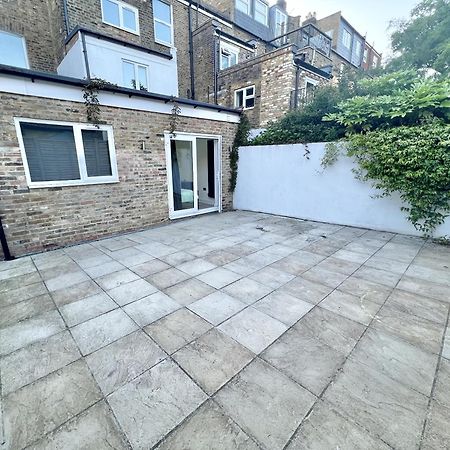 Charming 3-Bed Flat In Shepherds Bush - Sleeps 9 伦敦 外观 照片